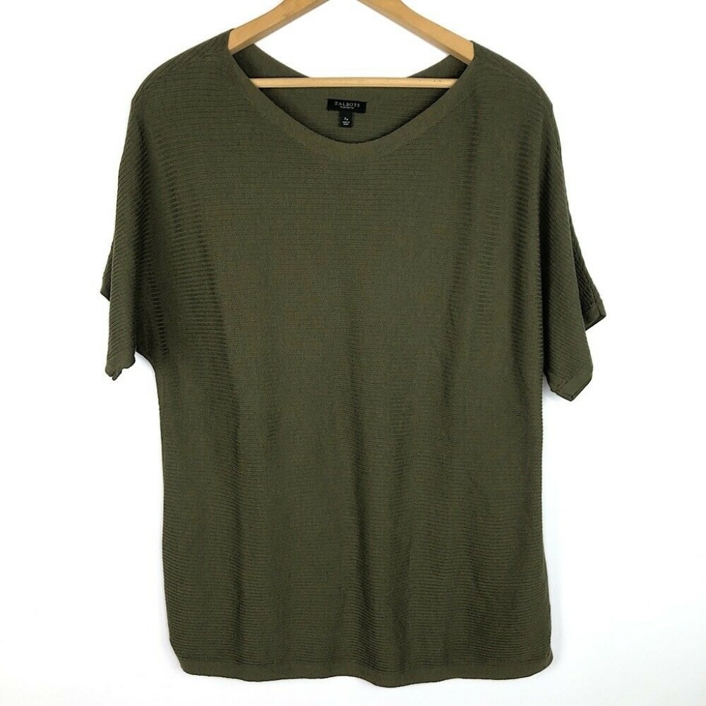 🌲 Talbots Olive Green Boat Neck Short Sleeve Top